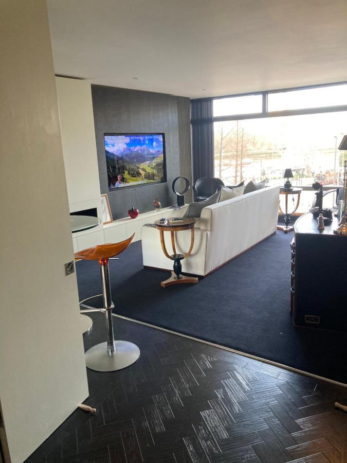 Luxury Designer River View Of Parliament Westminster Big Ben. Appartamento