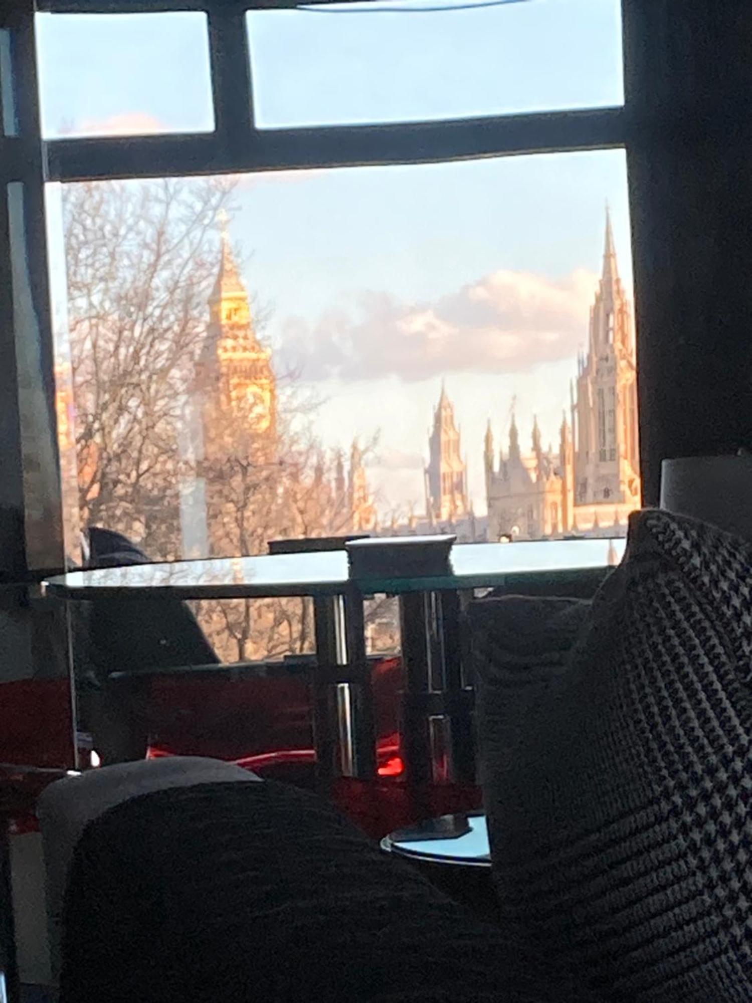 Luxury Designer River View Of Parliament Westminster Big Ben. Appartamento *
